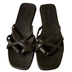 14th & Union caite flat black strappy sandals size 7 NWT